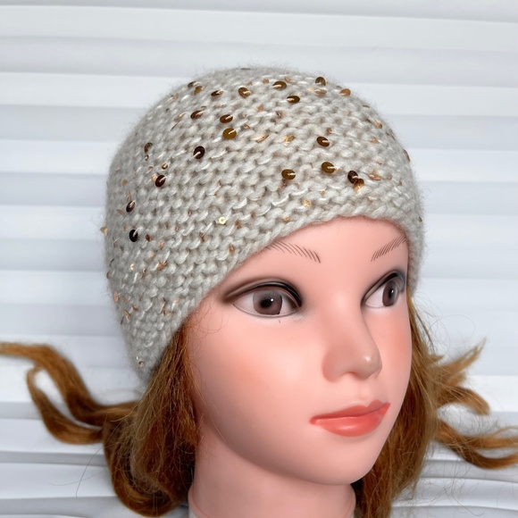 Hat, Alpaca Wool Women Hat, Beige Beanie, Warm Beret ,Hand Knit Hat NEW - Picture 1 of 7